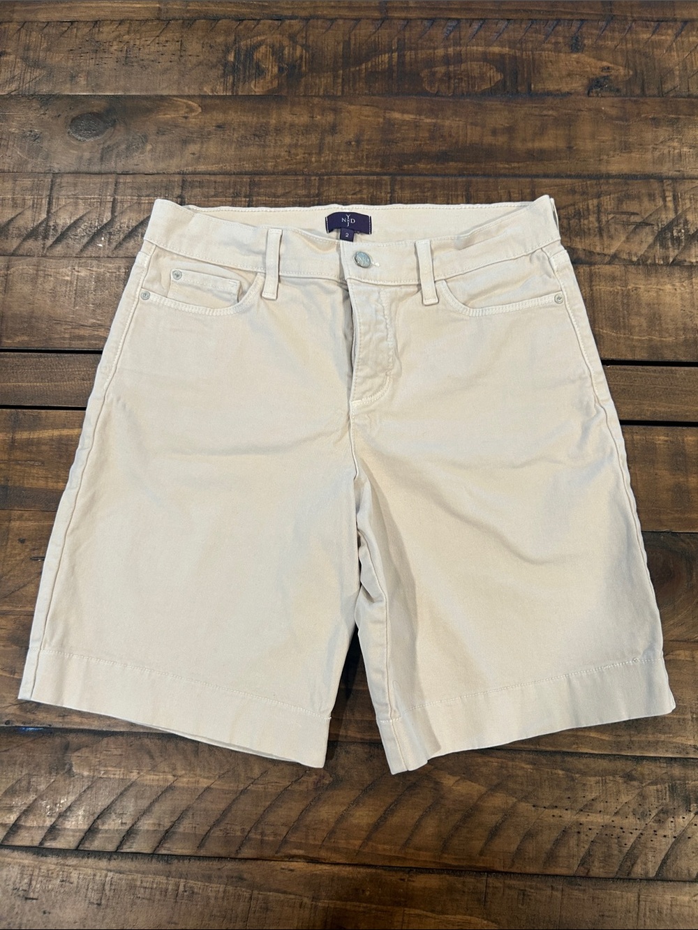 NYDJ Cream Flat-Front Women’s Bermuda Shorts